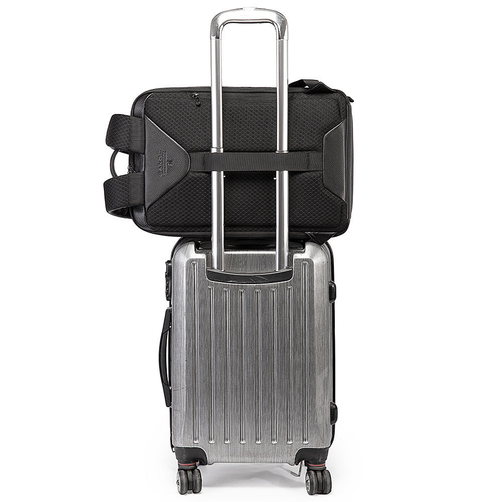 Mochila Premium de Cuero para Laptop – Impermeable y Resistente