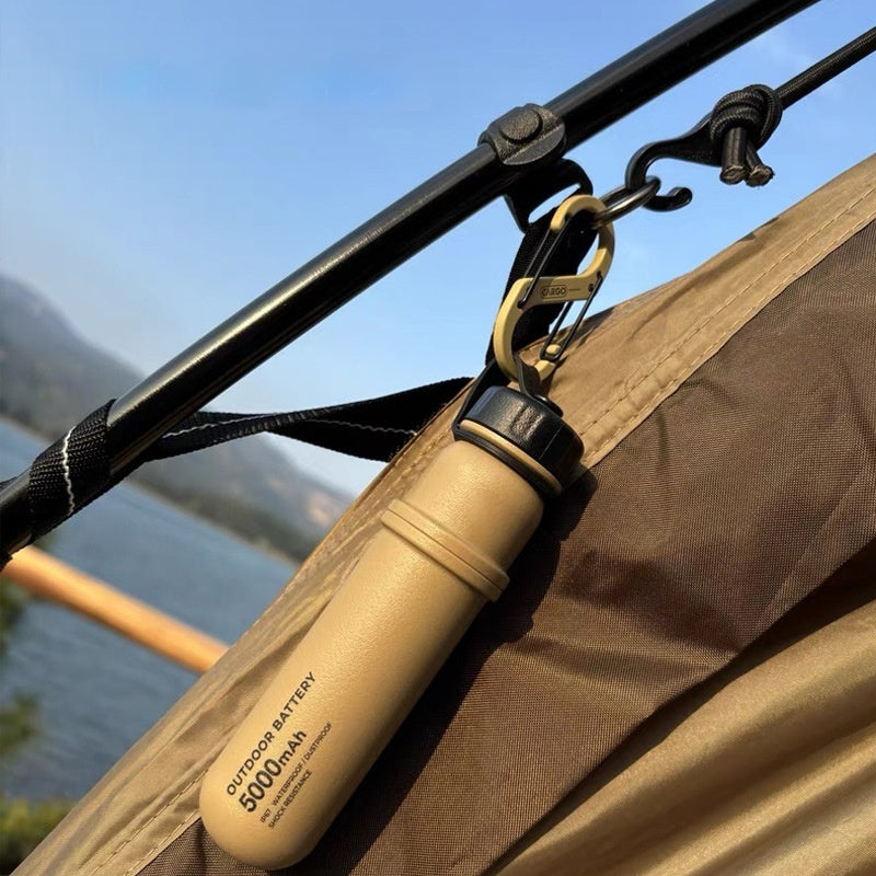 Linterna Resistente para Senderismo y Camping – Luz LED + Cargador Integrado